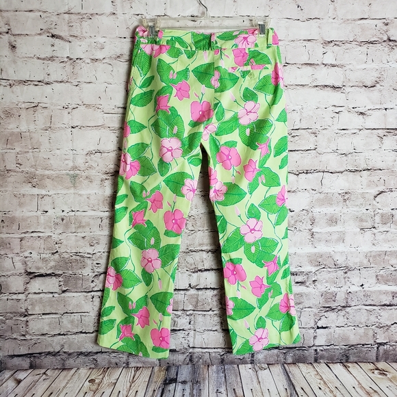 EUC Lilly Pulitzer Floral Cropped Capri Pants - Picture 2 of 4